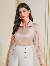 Carregar imagem no visualizador da galeria, Camisa Feminina de Cetim Manga Longa Lisa
