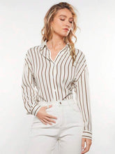 Carregar imagem no visualizador da galeria, Camisa Social Feminina Listrada - Carolina