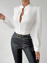 Carregar imagem no visualizador da galeria, Blusa Feminina Plissada Com Renda