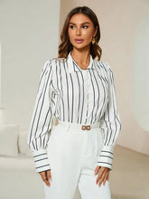 Carregar imagem no visualizador da galeria, Camisa Feminina de Manga Longa Com Listras Verticais - Paola