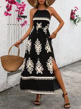 Carregar imagem no visualizador da galeria, Vestido Longo de Alcinha com Fenda e Estampa Tribal