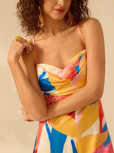 Carregar imagem no visualizador da galeria, Vestido Longo Boho com Estampa Tropical e Costas Vazadas - Verão de Verão