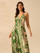 Carregar imagem no visualizador da galeria, Vestido Longo de Praia com Estampa Tropical, Alças Finas e Cintura Alta - Boho Casual