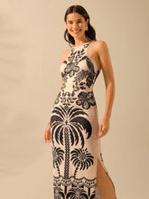 Carregar imagem no visualizador da galeria, Vestido Boêmio Feminino com Estampa Tropical e Costas Abertas e Abertura Lateral