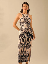 Carregar imagem no visualizador da galeria, Vestido Boêmio Feminino com Estampa Tropical e Costas Abertas e Abertura Lateral