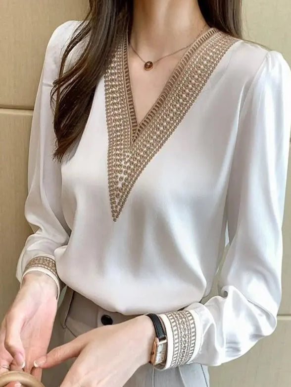 Blusa Gola em V Manga Longa Rubi HumArraso