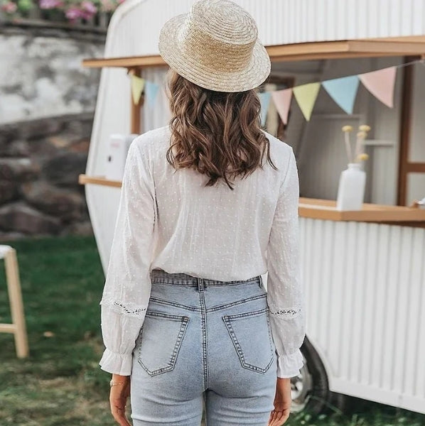 Camisa Feminina de Renda com Botões Larissa HumArraso