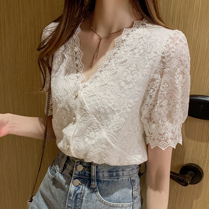 Camisa de Renda Gola em V HumArraso