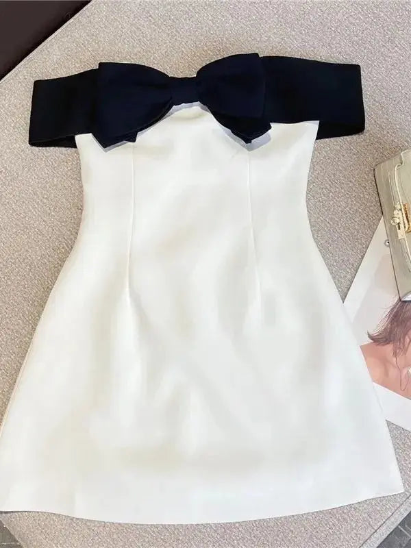 Vestido Classic Black White