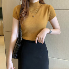 Carregar imagem no visualizador da galeria, Camisa Feminina Social Manga Curta E Gola Alta - Loja Vennanci