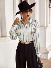 Carregar imagem no visualizador da galeria, Camisa Social Feminina Listrada - Roberta
