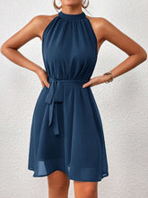 Carregar imagem no visualizador da galeria, Vestido Mini Frente-Única com Cinto - Azul Casual Feminino

