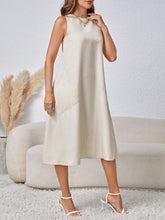 Carregar imagem no visualizador da galeria, Vestido Sem Mangas com Bolso Inclinado - Casual e Solto
