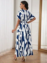 Carregar imagem no visualizador da galeria, Vestido Longo Feminino Evasê de Manga Curta
