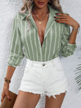 Carregar imagem no visualizador da galeria, Blusa Casual Feminina Listrada
