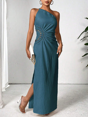 Vestido Longo Azul Assimétrico com Design de Pregas
