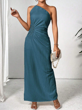 Vestido Longo Azul Assimétrico com Design de Pregas