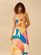 Carregar imagem no visualizador da galeria, Vestido Longo Boho com Estampa Tropical e Costas Vazadas - Verão de Verão
