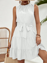 Carregar imagem no visualizador da galeria, Vestido Mini Sem Mangas com Babados e Cinto - Casual Feminino
