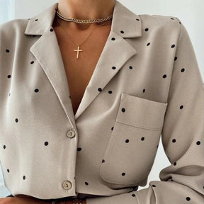Camisa Feminina com Bolso Poás  HumArraso