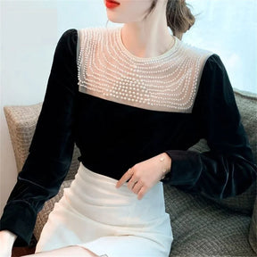 Blusa Feminina Decote V Detalhe Renda Contrastante - Isadora