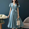 Vestido Midi com Decote em V Kalina